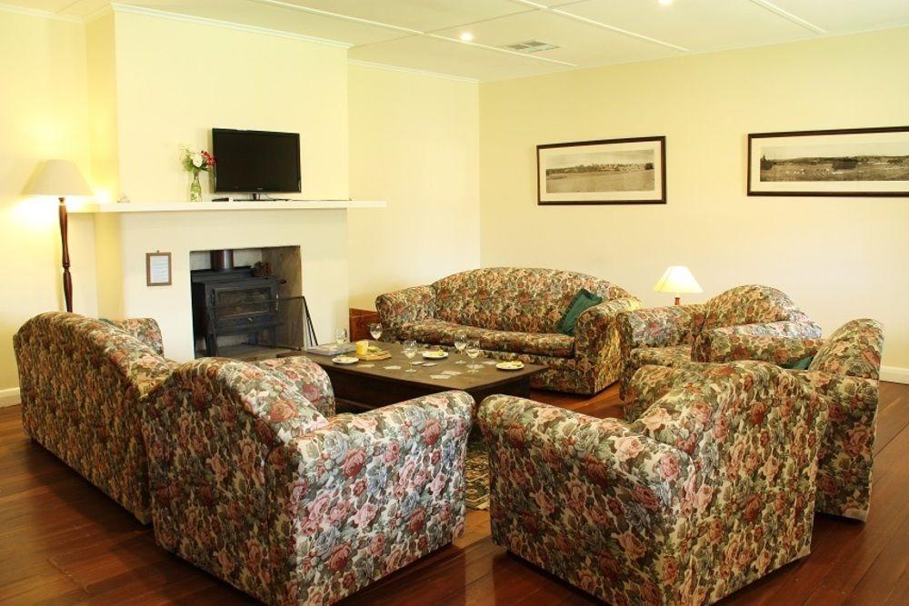 บังการี สเตชัน เบด แอนด์ เบรคฟาสต์ Bed & Breakfast Bungaree ภายนอก รูปภาพ